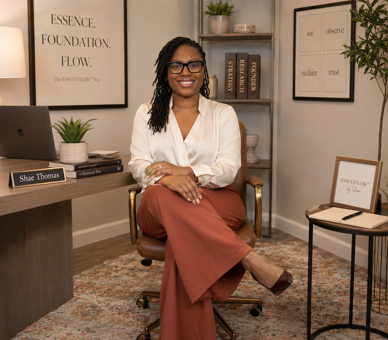 Shae Thomas - Founder of ESSENTFLOW™